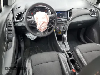 2021 Chevrolet Trax LT with VIN KL7CJPSM8MB373569, listed as a Copart auction lot 45627215 with 55,063 mi miles and Salvage Title. Bid and sale history available at carsss.com. Image 8.
