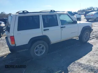 1999 Jeep Cherokee Sport with VIN 1J4FF68S8XL636041, listed as a IAAI auction lot 41440921 with 277,454 mi miles and . Bid and sale history available at DreamBid. Image 4.