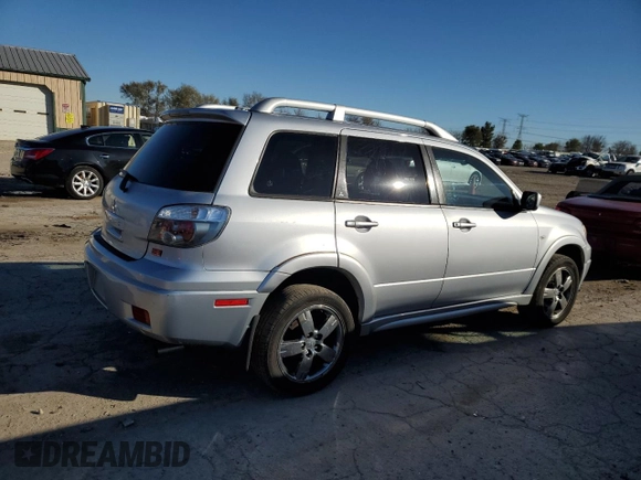 2006 Mitsubishi Outlander SE with VIN JA4LX41F26U014917, listed as a Copart auction lot 79968944 with 110,819 mi miles and Salvage Title. Bid and sale history available at carsss.com. Image 3.