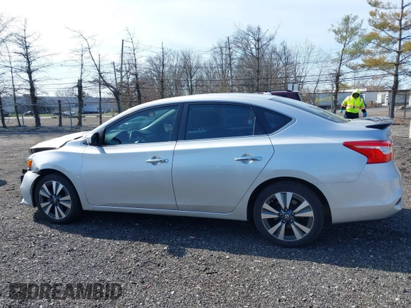 2019 Nissan Sentra SV with VIN 3N1AB7AP6KY381447, listed as a IAAI auction lot 41920765 with 22,076 mi miles and . Bid and sale history available at DreamBid. Image 14.