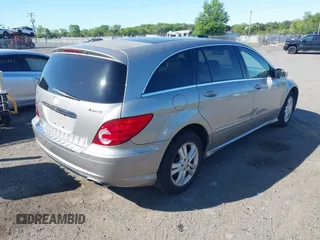 2008 Mercedes-Benz R 3.5L with VIN 4JGCB65E58A082677, listed as a IAAI auction lot 42079869 with 168,754 mi miles. Bid and sale history available at carsss.com. Image 4.