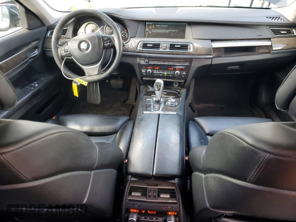 2012 BMW 7 Series 750i with VIN WBAKA8C57CDS99976, listed as a Copart auction lot 45202715 with 152,169 mi miles and Salvage title. Bid and sale history available at DreamBid. Image 8.