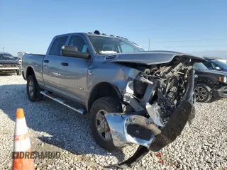 2020 Ram 2500 Tradesman with VIN 3C6UR5CL0LG178492, listed as a Copart auction lot 45873405 with 116,904 mi miles and Salvage Title. Bid and sale history available at carsss.com. Image 4.