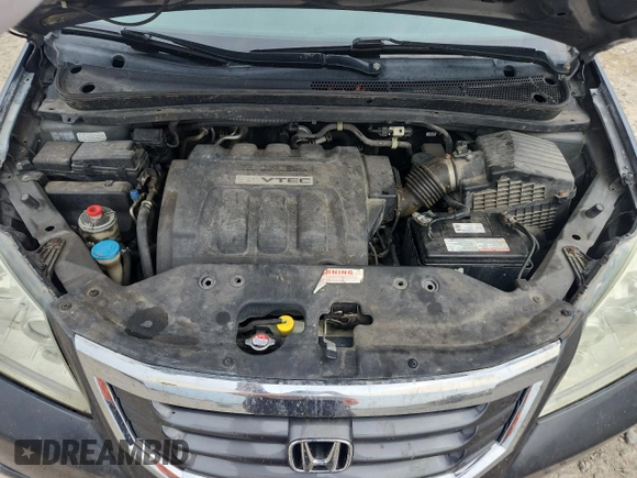 2010 Honda Odyssey EX z VIN 5FNRL3H40AB113165, wystawiony jako Copart lot #59982835 z przebiegiem 206 045 mil mil oraz Nie do naprawy • Non repairable. Historia ofert i sprzedaży dostępna na DreamBid. Obrazek 12.
