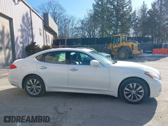 2013 Infiniti M z VIN JN1BY1AR6DM602021, wystawiony jako IAAI lot #41397484 z przebiegiem 226 584 mil mil oraz . Historia ofert i sprzedaży dostępna na DreamBid. Obrazek 13.