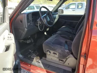 2001 Chevrolet Silverado 1500 LS with VIN 1GCEK14T71Z118666, listed as a Copart auction lot 75732974 with 218,402 mi miles and Salvage Title. Bid and sale history available at carsss.com. Image 8.