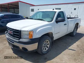 2009 GMC Sierra 1500 Work Truck z VIN 1GTEC14X19Z107738, wystawiony jako IAAI lot #42221514 z przebiegiem 144 789 mil mil oraz . Historia ofert i sprzedaży dostępna na DreamBid. Obrazek 18.
