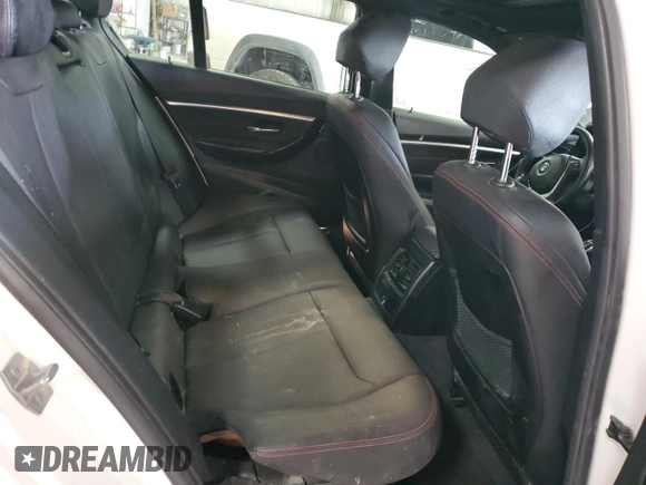 2018 BMW 3 Series 330i xDrive с VIN WBA8D9G54JNU73074, выставлен на аукционе Copart как лот 59745595 с пробегом 72 718 миль миль и Чистый • Clean title. История ставок и продаж доступна на DreamBid. Изображение 10.