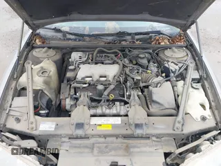 1997 Chevrolet Monte Carlo LS z VIN 2G1WW12M8V9279461, wystawiony jako IAAI lot #42460394 z przebiegiem 85 950 mil mil oraz . Historia ofert i sprzedaży dostępna na DreamBid. Obrazek 10.