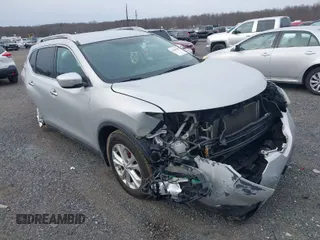 2015 Nissan Rogue SV with VIN 5N1AT2MK5FC814196, listed as a IAAI auction lot 41603507 with 130,839 mi miles. Bid and sale history available at carsss.com. Image 1.