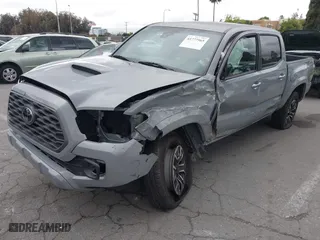 2020 Toyota Tacoma 2WD SR5 with VIN 3TMAZ5CNXLM136698, listed as a IAAI auction lot 41777565 with 53,041 mi miles. Bid and sale history available at carsss.com. Image 19.