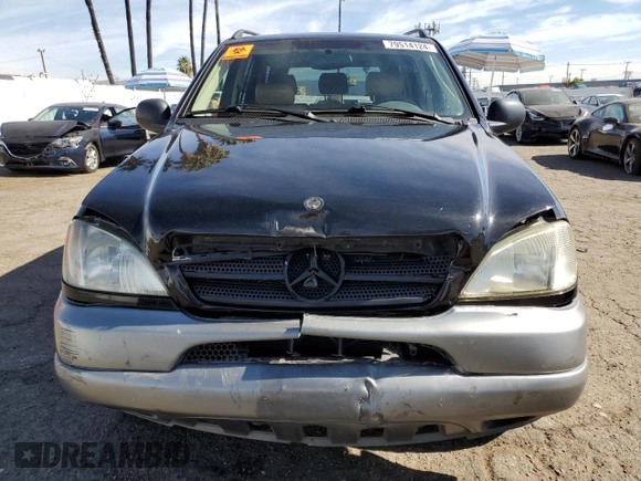 1999 Mercedes-Benz M-Class with VIN 4JGAB54E6XA141592, listed as a Copart auction lot 79514124 with 0 mi miles and Salvage Title. Bid and sale history available at carsss.com. Image 5.