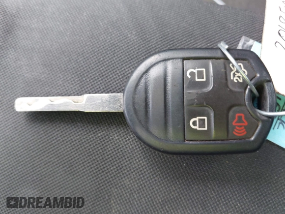 2018 Ford Fiesta SE z VIN 3FADP4BJ0JM139172, wystawiony jako IAAI lot #41212242 z przebiegiem 160 238 mil mil oraz . Historia ofert i sprzedaży dostępna na DreamBid. Obrazek 11.