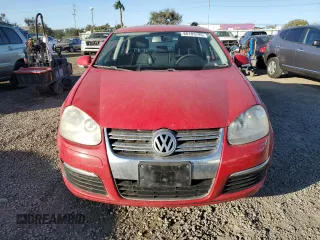 2009 Volkswagen Jetta TDI with VIN 3VWRL71K69M056958, listed as a Copart auction lot 88103795 with 187,209 mi miles and Salvage title. Bid and sale history available at DreamBid. Image 5.