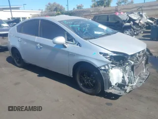 2015 Toyota Prius Four with VIN JTDKN3DU0F1986593, listed as a IAAI auction lot 42781400 with 170,232 mi miles and . Bid and sale history available at DreamBid. Image 1.