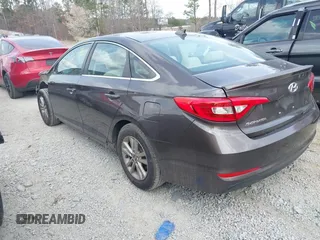 2015 Hyundai Sonata SE with VIN 5NPE24AF2FH223890, listed as a IAAI auction lot 41810442 with 146,260 mi miles and . Bid and sale history available at DreamBid. Image 3.