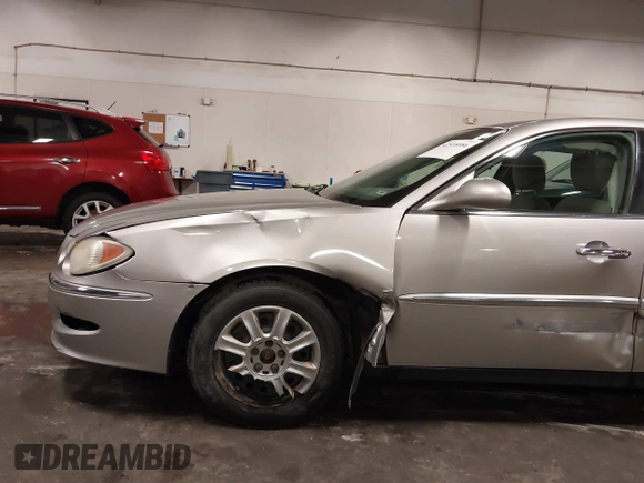 2008 Buick LaCrosse CX with VIN 2G4WC582781192212, listed as a IAAI auction lot 42518086 with 148,098 mi miles and . Bid and sale history available at DreamBid. Image 17.