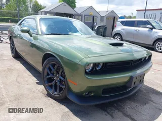 2022 Dodge Challenger GT z VIN 2C3CDZJG8NH164430, wystawiony jako IAAI lot #42009482 z przebiegiem 56 113 mil mil oraz . Historia ofert i sprzedaży dostępna na DreamBid. Obrazek 1.