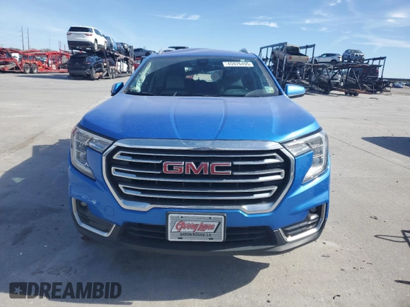 2024 GMC Terrain SLT z VIN 3GKALPEG5RL131553, wystawiony jako Copart lot #45976495 z przebiegiem 25 018 mil mil oraz Szkoda całkowita • Salvage title. Historia ofert i sprzedaży dostępna na DreamBid. Obrazek 5.