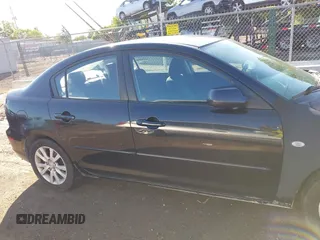 2008 Mazda 3 i Touring z VIN JM1BK32FX81835034, wystawiony jako IAAI lot #42321184 z przebiegiem 164 528 mil mil oraz . Historia ofert i sprzedaży dostępna na DreamBid. Obrazek 14.