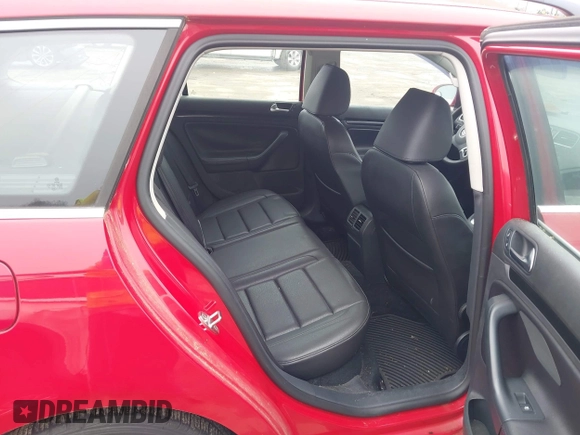 2010 Volkswagen Jetta TDI z VIN 3VWPL7AJ8AM694387, wystawiony jako IAAI lot #41955057 z przebiegiem 222 994 mil mil oraz . Historia ofert i sprzedaży dostępna na DreamBid. Obrazek 8.