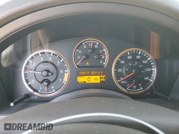 2015 Nissan Armada Platinum z VIN 5N1BA0NE1FN621958, wystawiony jako Copart lot #88787805 z przebiegiem 132 873 mil mil oraz Szkoda całkowita • Salvage title. Historia ofert i sprzedaży dostępna na DreamBid. Obrazek 9.