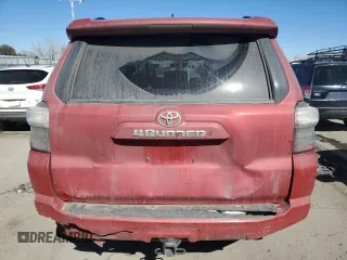 2022 Toyota 4Runner SR5 z VIN JTEMU5JR2N6051225, wystawiony jako Copart lot #47223705 z przebiegiem 69 154 mil mil oraz Szkoda całkowita • Salvage title. Historia ofert i sprzedaży dostępna na DreamBid. Obrazek 6.