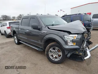 2017 Ford F-150 XL with VIN 1FTEW1CP2HKC42274, listed as a IAAI auction lot 41601095 with 59,199 mi miles. Bid and sale history available at carsss.com. Image 1.