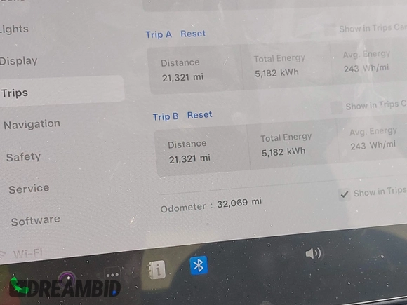 2020 Tesla Model 3 Standard Range Plus with VIN 5YJ3E1EA9LF708808, listed as a IAAI auction lot 40018323 with 32,069 mi miles. Bid and sale history available at carsss.com. Image 14.