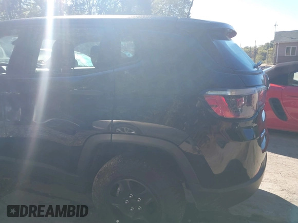 2021 Jeep Compass Sport with VIN 3C4NJDAB9MT591500, listed as a IAAI auction lot 40517034 with 58,230 mi miles and . Bid and sale history available at DreamBid. Image 20.