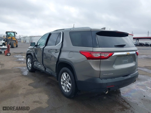 2018 Chevrolet Traverse LT Cloth with VIN 1GNERGKW9JJ242827, listed as a IAAI auction lot 41781606 with 125,113 mi miles. Bid and sale history available at carsss.com. Image 3.