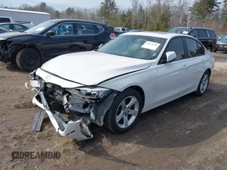2014 BMW 3 Series 320i xDrive с VIN WBA3C3C56EP661301, выставлен на аукционе IAAI как лот 41673054 с пробегом 78 741 миль миль и . История ставок и продаж доступна на DreamBid. Изображение 17.