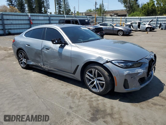 2024 BMW 4 Series 430i with VIN WBA63AV00RFR54092, listed as a Copart auction lot 53495545 with 32,212 mi miles and Salvage title. Bid and sale history available at DreamBid. Image 4.