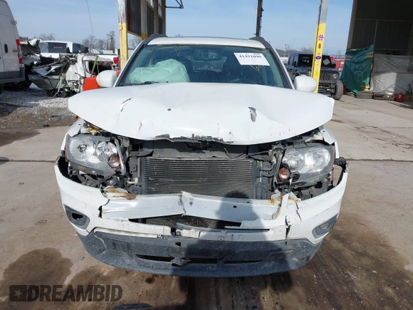 2015 Jeep Compass High Altitude Edition with VIN 1C4NJDEB9FD396239, listed as a IAAI auction lot 41451090 with 86,826 mi miles. Bid and sale history available at carsss.com. Image 12.