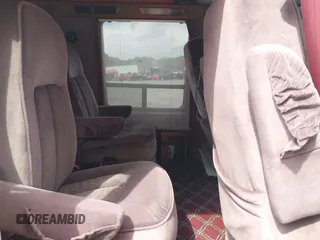 1995 Chevrolet Chevy Van с VIN 1GBEG25H2SF139482, выставлен на аукционе IAAI как лот 42449809 с пробегом 143 172 миль миль и . История ставок и продаж доступна на DreamBid. Изображение 8.