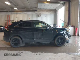 2024 Mitsubishi Eclipse Cross LE z VIN JA4ATVAA2RZ013156, wystawiony jako IAAI lot #41723043 z przebiegiem 21 840 mil mil oraz . Historia ofert i sprzedaży dostępna na DreamBid. Obrazek 13.