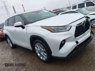 2023 Toyota Highlander L with VIN 5TDKDRBH3PS007987, listed as a IAAI auction lot 41465939 with 17,011 mi miles and . Bid and sale history available at DreamBid. Image 1.