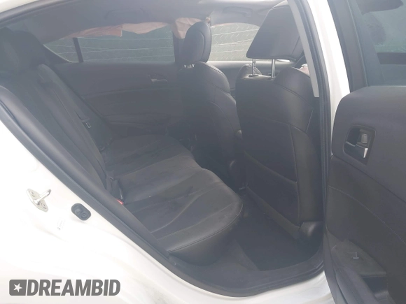 2019 Acura ILX with VIN 19UDE2F35KA012742, listed as a IAAI auction lot 41174157 with 39,000 mi miles. Bid and sale history available at carsss.com. Image 8.