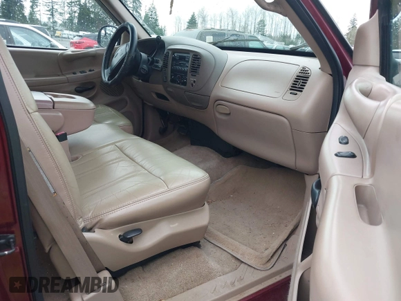 1997 Ford F-150 z VIN 2FTDX08W1VCA04449, wystawiony jako IAAI lot #41858712 z przebiegiem 223 304 mil mil oraz . Historia ofert i sprzedaży dostępna na DreamBid. Obrazek 5.