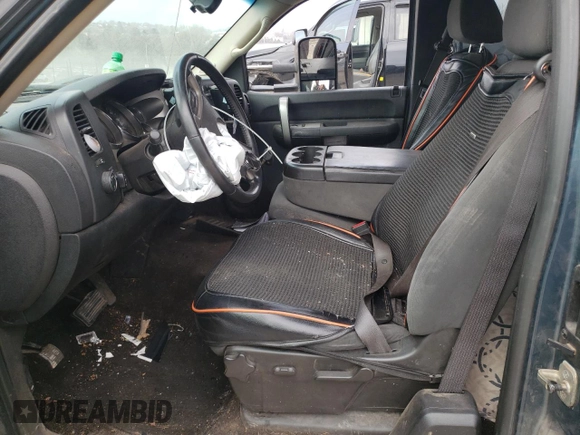 2009 Chevrolet Silverado 1500 LT with VIN 1GCEK29J49Z264872, listed as a Copart auction lot 48984005 with 136,562 mi miles and Salvage Title. Bid and sale history available at carsss.com. Image 7.