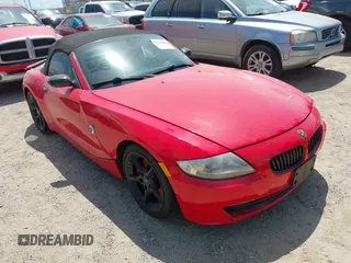 2007 BMW Z4 3.0si with VIN 4USBU53577LX02286, listed as a IAAI auction lot 42531826 with 110,423 mi miles and . Bid and sale history available at DreamBid. Image 1.