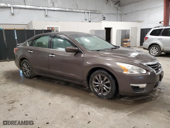 2015 Nissan Altima 2.5 S with VIN 1N4AL3AP7FN909833, listed as a Copart auction lot 50032535 with 119,922 mi miles and Salvage Title. Bid and sale history available at carsss.com. Image 4.