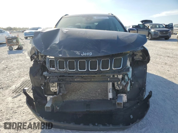 2020 Jeep Compass Latitude with VIN 3C4NJCBB4LT257074, listed as a Copart auction lot 46504265 with 81,623 mi miles and Non Repairable. Bid and sale history available at carsss.com. Image 5.