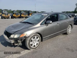 2006 Honda Civic LX z VIN 1HGFA16526L033932, wystawiony jako Copart lot #53920985 z przebiegiem 144 204 mil mil oraz Szkoda całkowita • Salvage title. Historia ofert i sprzedaży dostępna na DreamBid. Obrazek 1.