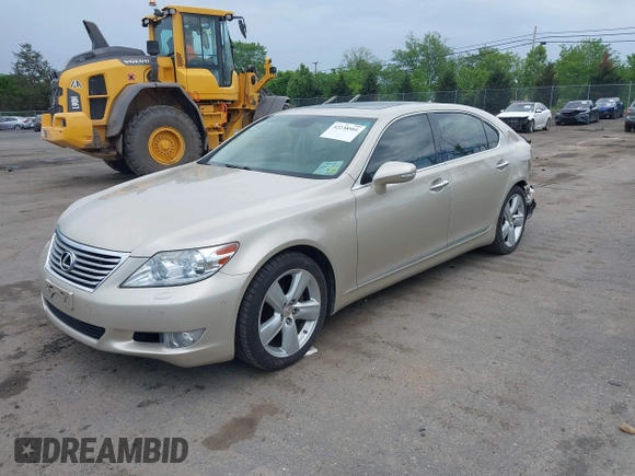 2012 Lexus LS 460 L z VIN JTHGL5EF6C5046681, wystawiony jako IAAI lot #42238501 z przebiegiem 101 140 mil mil oraz . Historia ofert i sprzedaży dostępna na DreamBid. Obrazek 17.