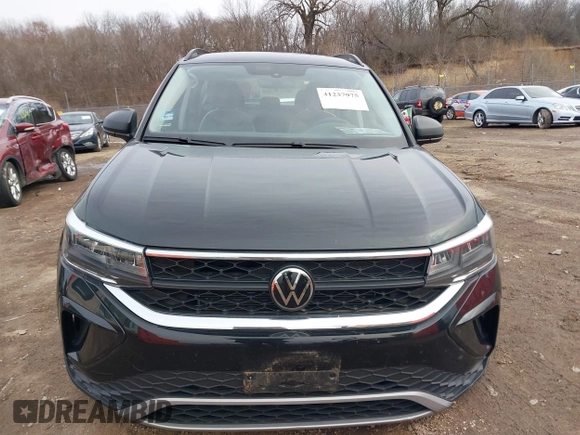 2023 Volkswagen Taos S z VIN 3VVCX7B20PM365688, wystawiony jako IAAI lot #41237975 z przebiegiem 15 401 mil mil oraz . Historia ofert i sprzedaży dostępna na DreamBid. Obrazek 12.