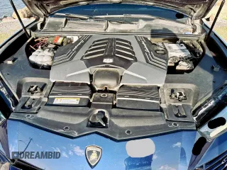 2019 Lamborghini Urus z VIN ZPBUA1ZL7KLA02968, wystawiony jako Copart lot #60992945 z przebiegiem 9 750 mil mil oraz Szkoda całkowita • Salvage title. Historia ofert i sprzedaży dostępna na DreamBid. Obrazek 7.