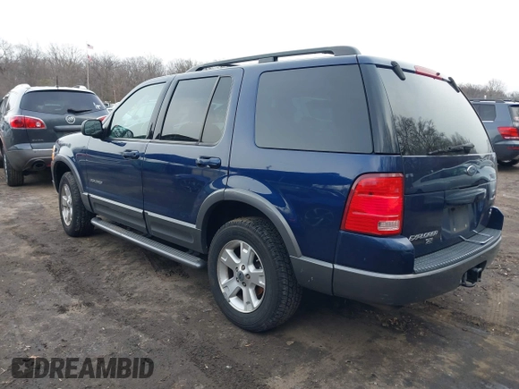 2004 Ford Explorer XLT z VIN 1FMZU73W44UA79929, wystawiony jako IAAI lot #41612541 z przebiegiem 142 867 mil mil oraz . Historia ofert i sprzedaży dostępna na DreamBid. Obrazek 3.