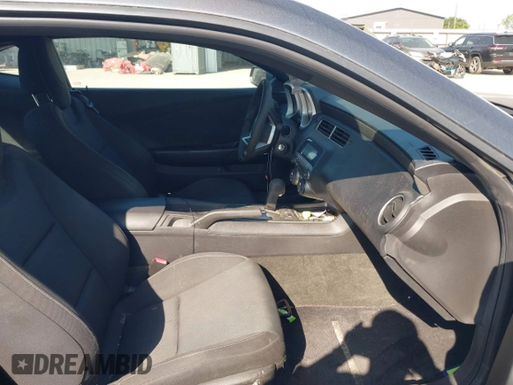 2011 Chevrolet Camaro 1LT с VIN 2G1FB1ED7B9136844, выставлен на аукционе IAAI как лот 42223709 с пробегом 180 139 миль миль и . История ставок и продаж доступна на DreamBid. Изображение 5.