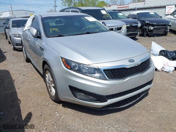 2012 Kia Optima LX with VIN KNAGM4A70C5280464, listed as a IAAI auction lot 41881578 with 141,494 mi miles. Bid and sale history available at carsss.com. Image 1.